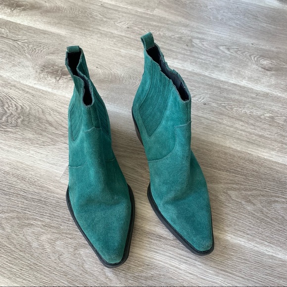 Calvin Klein Barbara Bootie In Green Suede - Picture 5 of 7
